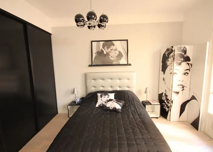 From Hollywood To Bollywood 2 Bedrooms 2 Bathrooms - 1 Min From Croisette&beach, 12 Min From The Palais 公寓 戛纳